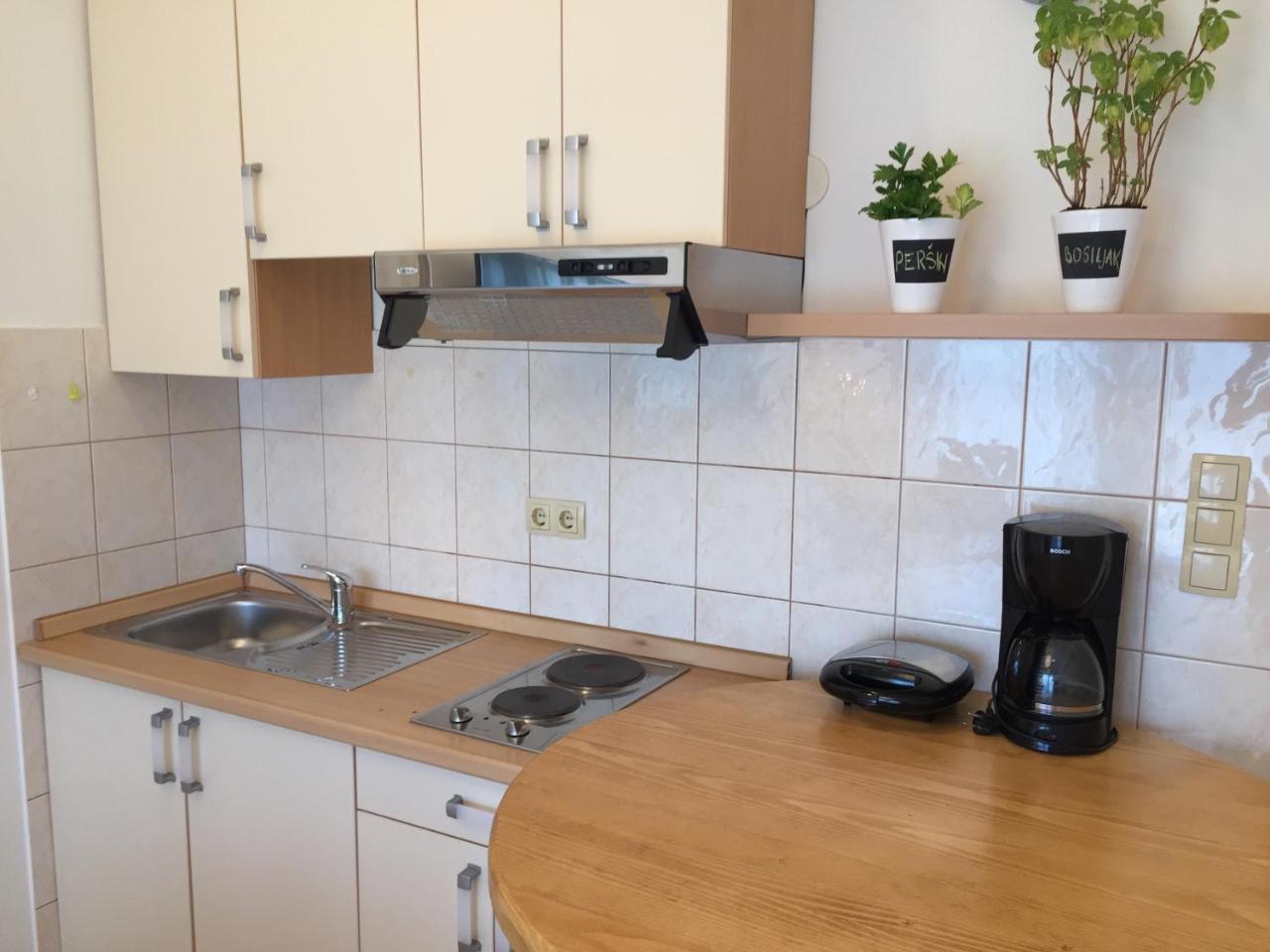 Apartment Natasa Palit Εξωτερικό φωτογραφία