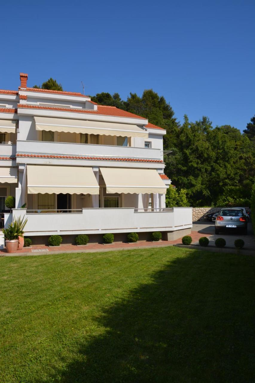 Apartment Natasa Palit Εξωτερικό φωτογραφία